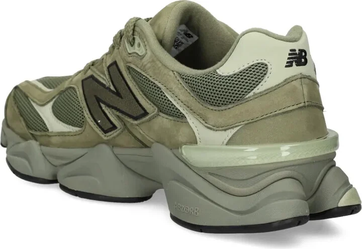 9060 Sneakers - Image 3