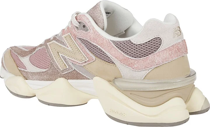 9060 Sneakers - Image 3