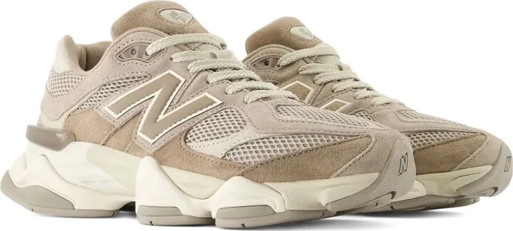 9060 Sneakers - Image 2