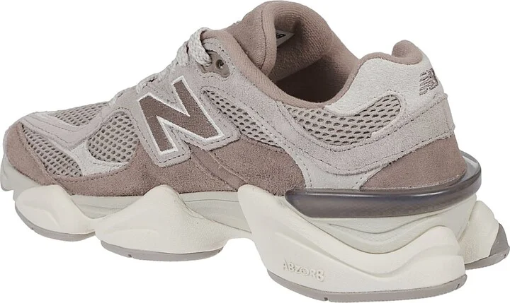 9060 Sneakers - Image 3