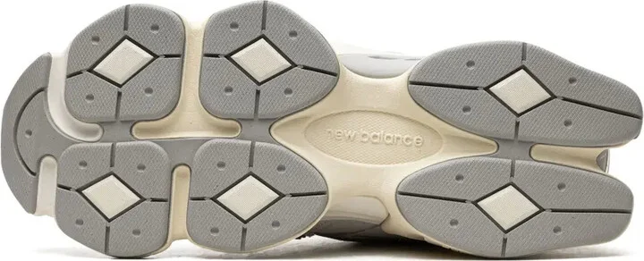 9060 Sneakers - Image 4