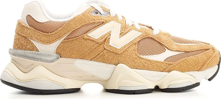 9060 Sneakers Beige