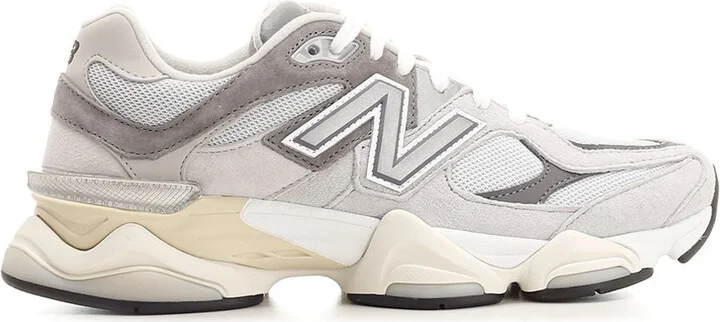 9060 Sneakers Grey
