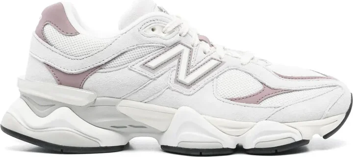 9060 Sneakers