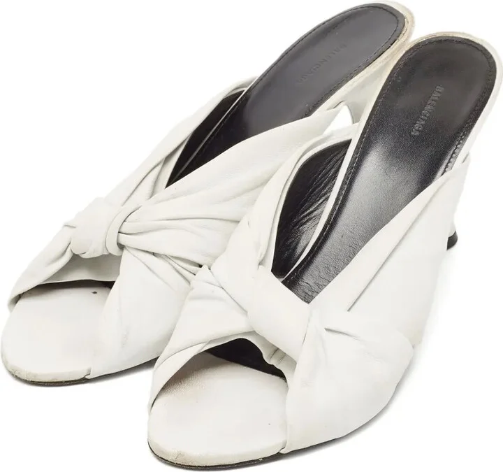 90mm Leather Knot-Detail Sandals - Image 2