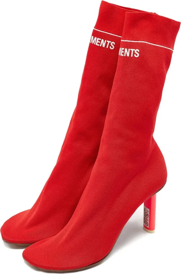90mm Lipstick Knitted Boots - Image 2