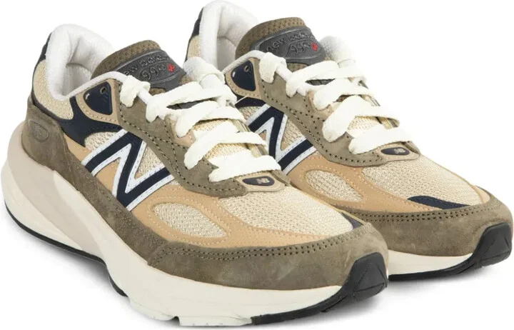 990 Sneakers - Image 2