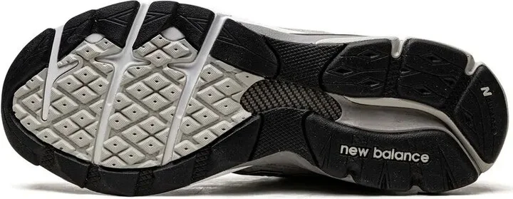 990 V3 "Grey" sneakers - Image 4