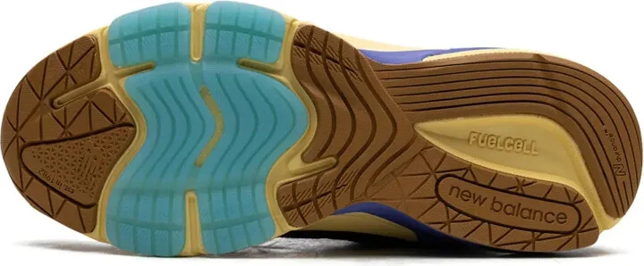 990 v6 "Action Bronson - Image 4
