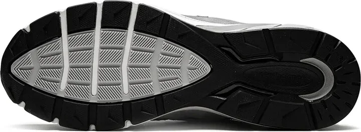 990v5 "Grey" sneakers - Image 4