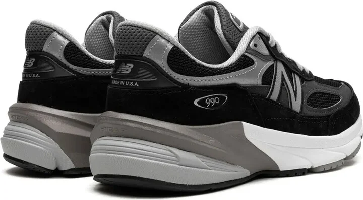 990V6 "Black/Silver" sneakers - Image 3