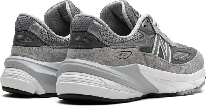 990V6 "Grey" sneakers - Image 3