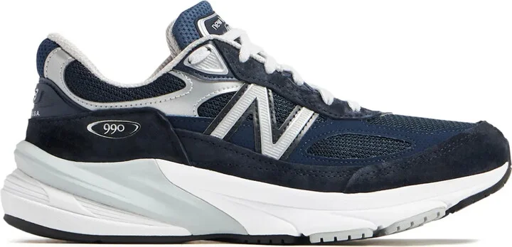 990v6 Low-Top Sneakers