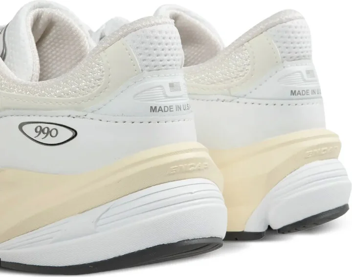 990v6 Sneakers - Image 4