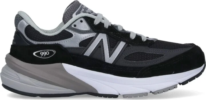 990v6 Sneakers