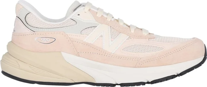 990v6 Sneakers