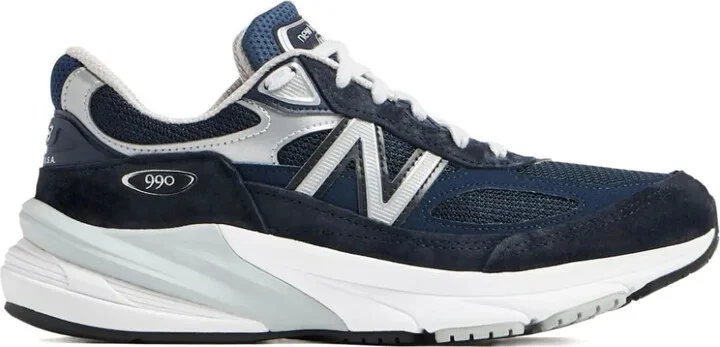 990V6 sneakers