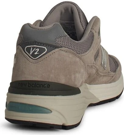 '991' Grey Suede Sneakers - Image 3