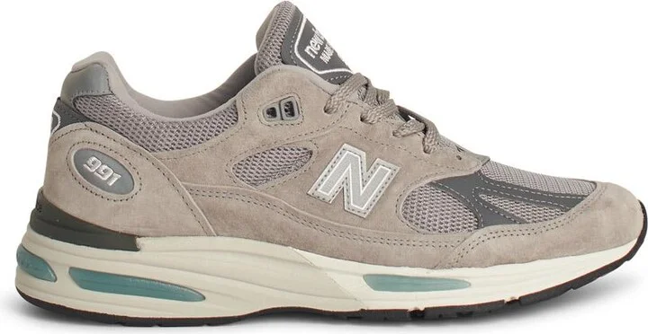 '991' Grey Suede Sneakers