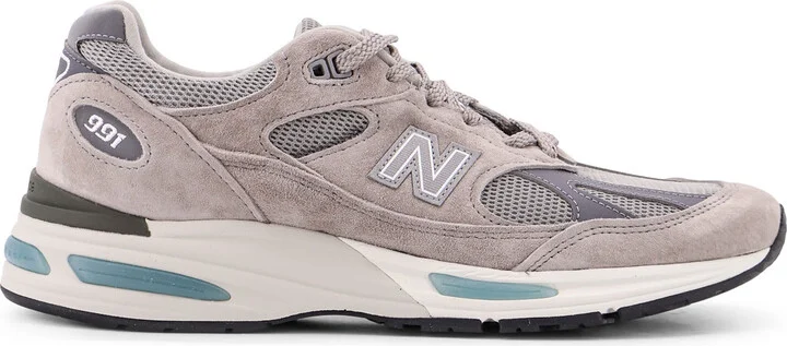 991 Sneakers