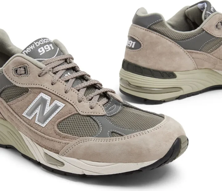 991v1 Logo-Patch Sneakers - Image 3
