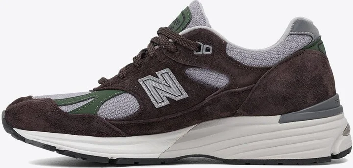 991V2 Low-Top Suede Sneakers - Image 2