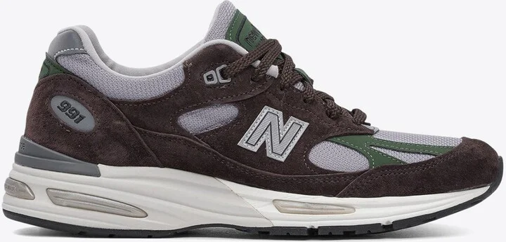 991V2 Low-Top Suede Sneakers