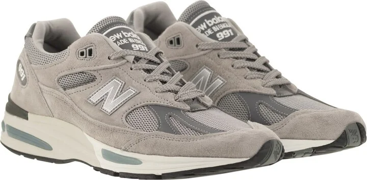 991v2 - Sneakers - Image 4