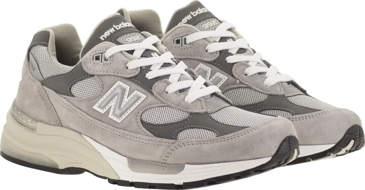 992 - Sneakers - Image 4