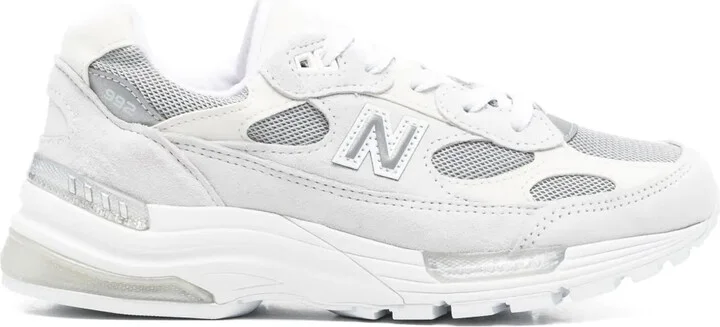 992 Sneakers