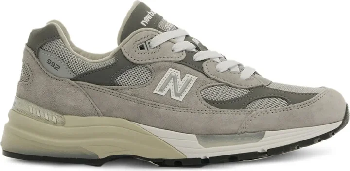 992 Sneakers