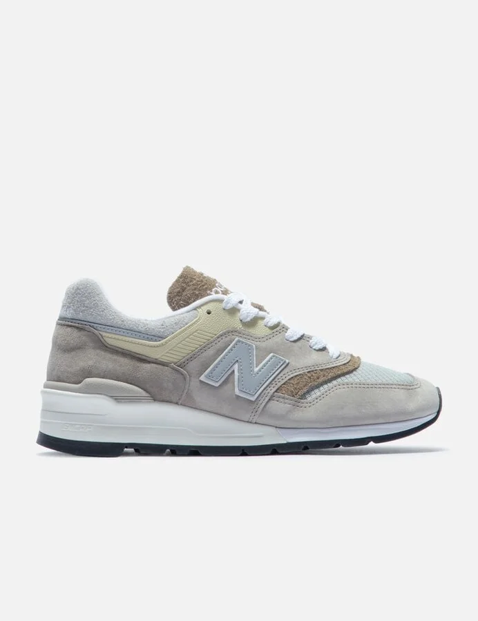 997