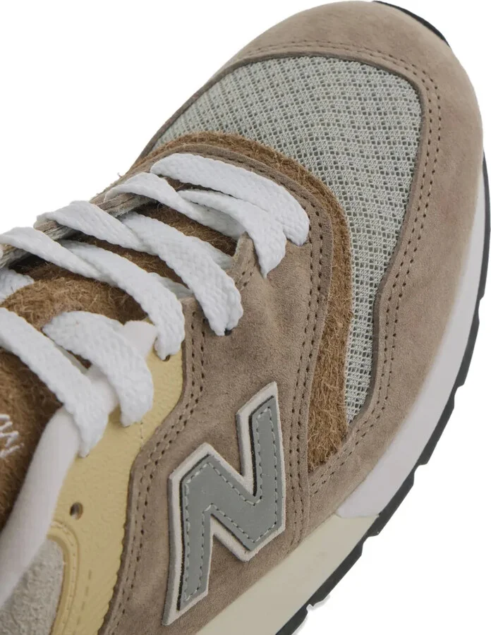997 Sneakers - Image 4
