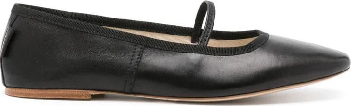A.p.c.
