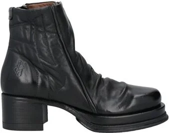 A. s.98 Woman Ankle boots