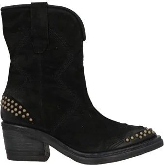 A. s.98 Woman Ankle boots