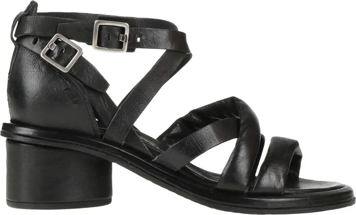 A. s.98 Woman Sandals - Image 3