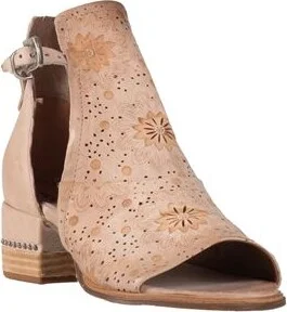 A. s.98 Woman Sandals - Image 2
