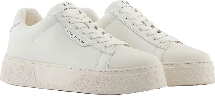 A | X ARMANI EXCHANGE Men's Lion Sneaker
