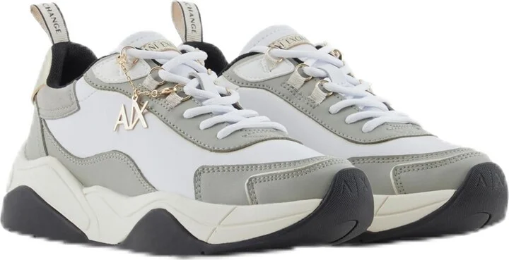 A | X ARMANI EXCHANGE Women's Cher Lace Up Sneaker