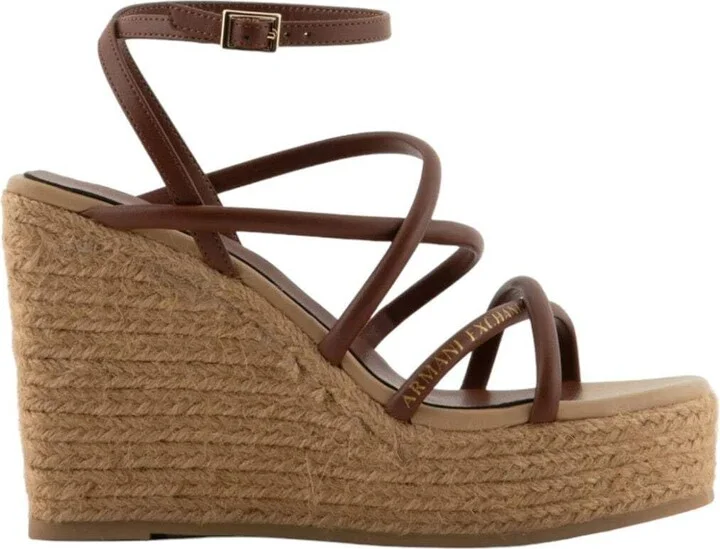 A | X ARMANI EXCHANGE Women's Joe Wedge