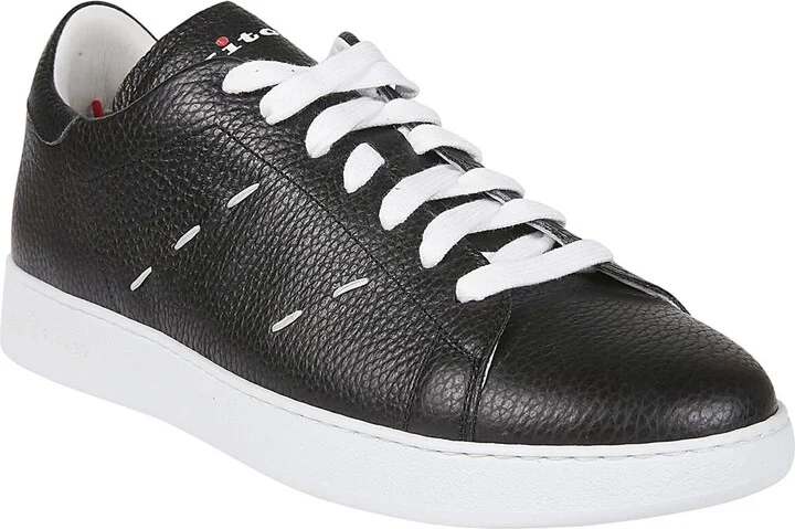 A068 Sneakers - Image 2