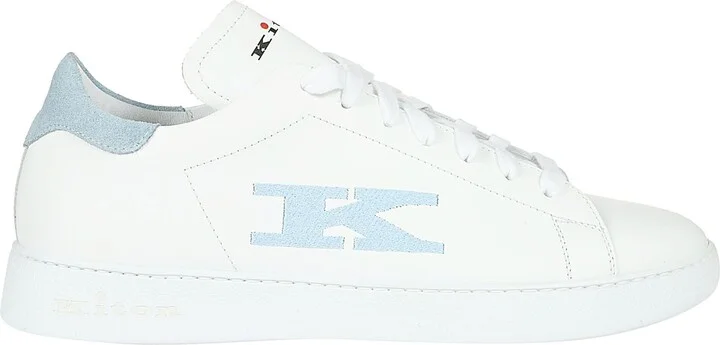 A068 Sneakers