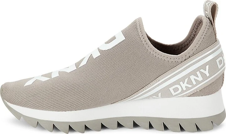 Abbi Textured Logo Slip On Sneakers - Image 4
