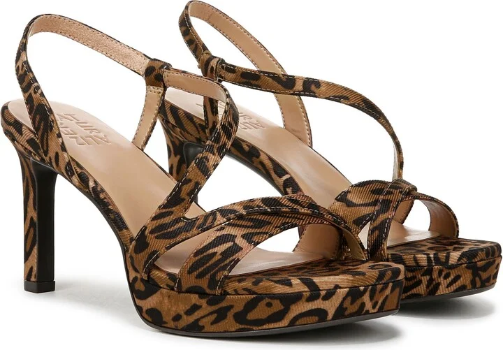 Abby Platform Sandal - Image 9