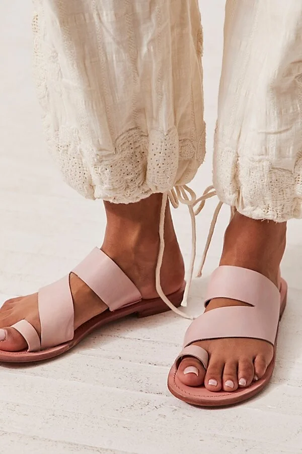 Abilene Toe Loop Sandals - Image 2