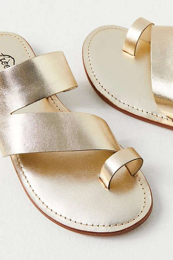 Abilene Toe Loop Sandals - Image 2
