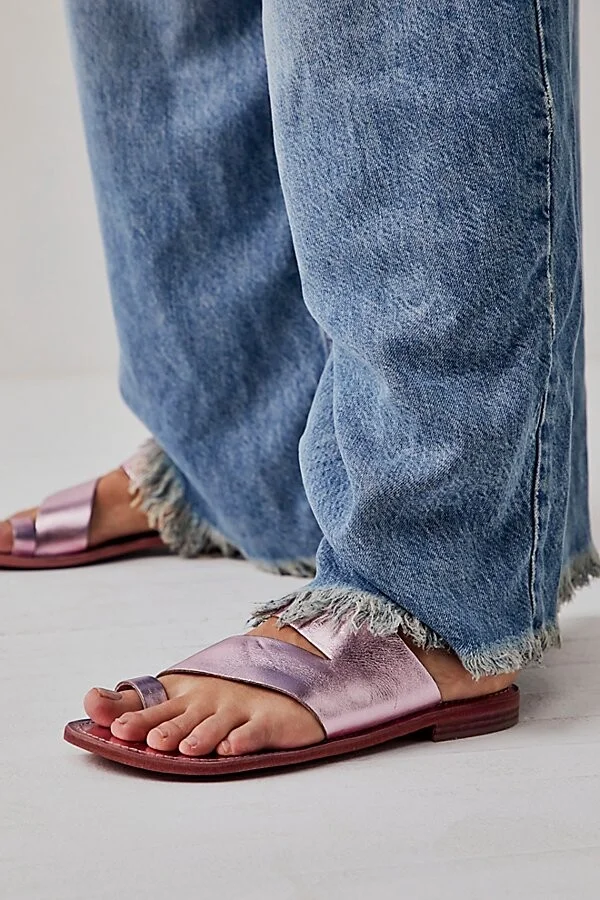 Abilene Toe Loop Sandals