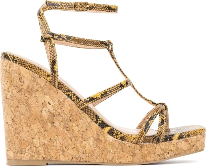 Abla Women's Strappy Wedge Sandal - Image 6
