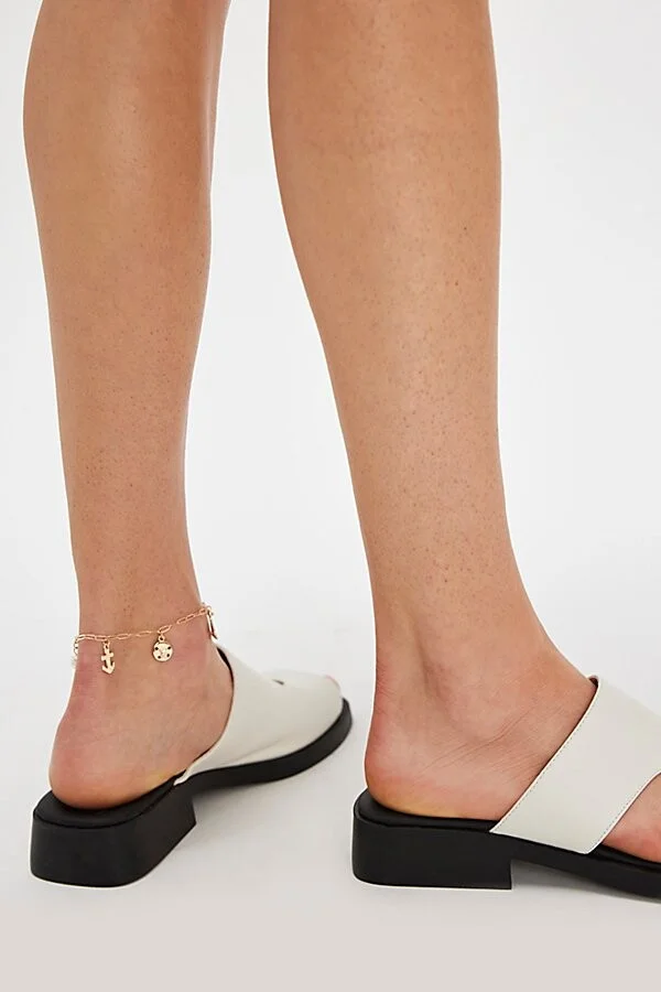 Abstract Slip On Sandals - Image 3